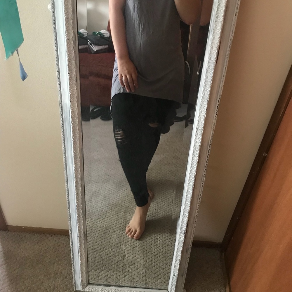 Black distressed jeggings